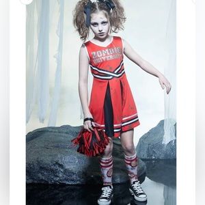 Halloween Costume: Zombie University cheerleader